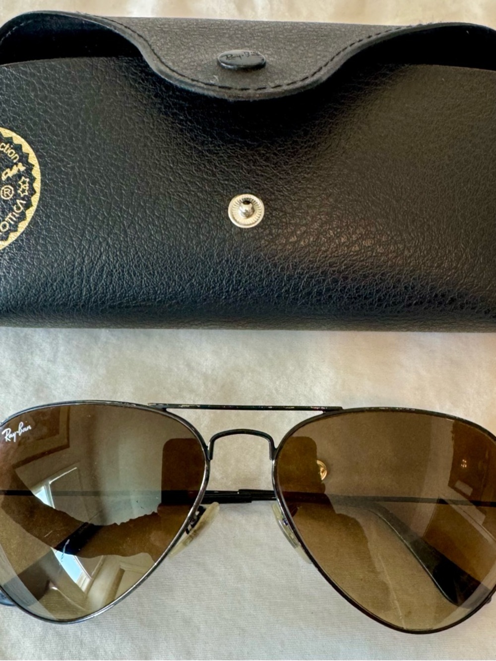 Ray-Ban Men’s Black Aviator Sunglasses with Brown Lenses